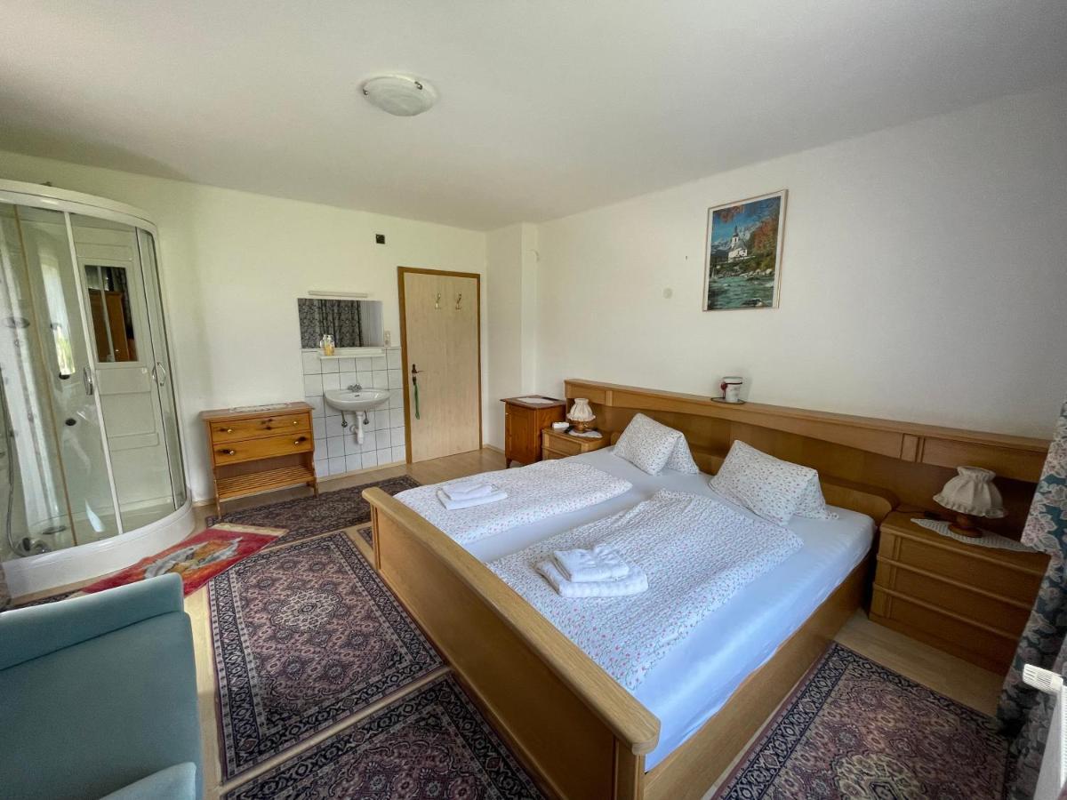 Appartamento Haus Schwarzenbach Weissbriach Esterno foto